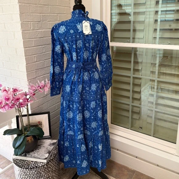 Pink City Prints Margot Blue Maxi Dress -Size Medium NWT - Picture 5 of 7